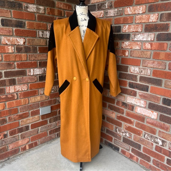 Vintage Jackets & Blazers - VINTAGE OCHRE YELLOW WOOL PEA COAT FULL LENGTH SIZE 10